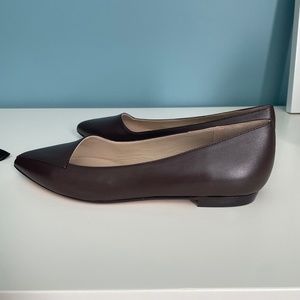 Theory Pointed Toe Flats